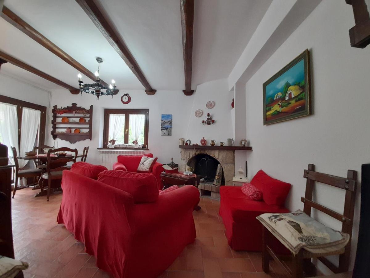 Casa Vacanze Daniela Виллетта-Барреа Экстерьер фото